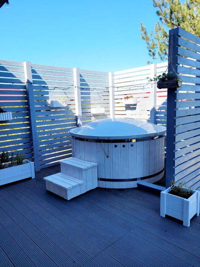 Caloroczny Domek W Nadolu Z Jacuzzi Na Tarasie Nadole  Bagian luar foto